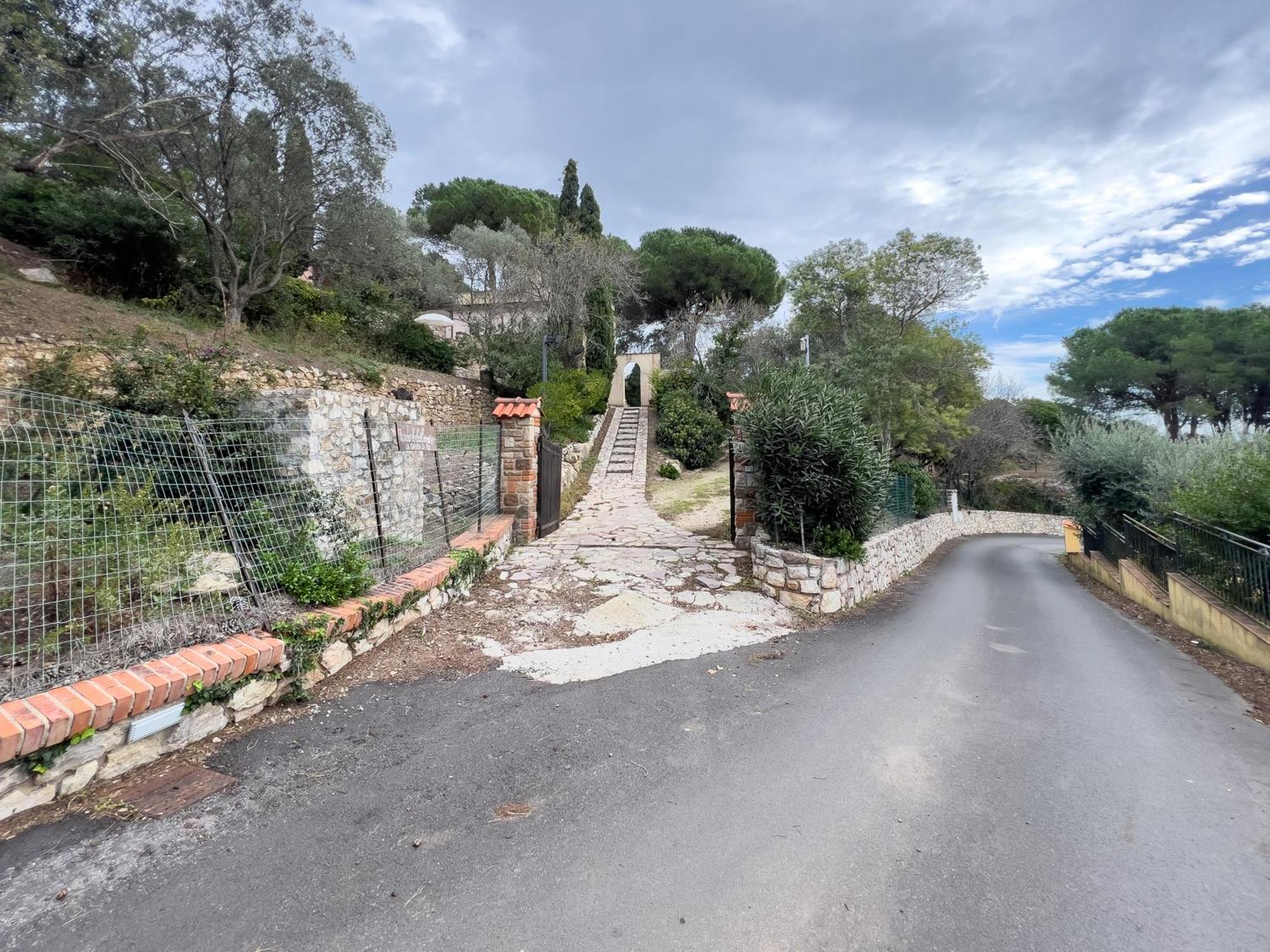 Aparthotel La Chiusa Di Rio Rio dellʼElba Zewnętrze zdjęcie