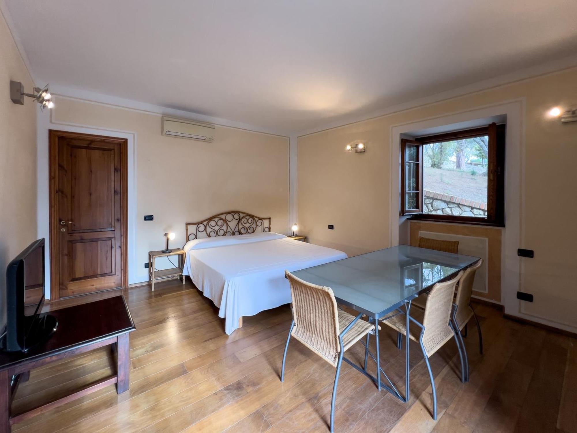 Aparthotel La Chiusa Di Rio Rio dellʼElba Zewnętrze zdjęcie