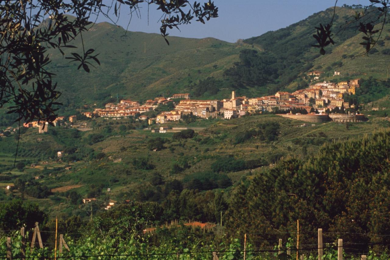 Aparthotel La Chiusa Di Rio Rio dellʼElba Zewnętrze zdjęcie