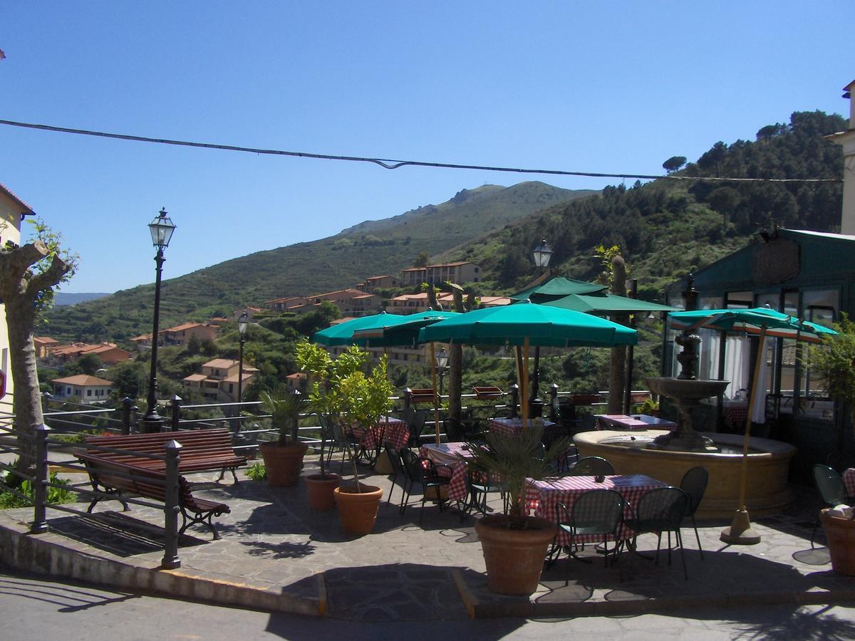 Aparthotel La Chiusa Di Rio Rio dellʼElba Zewnętrze zdjęcie