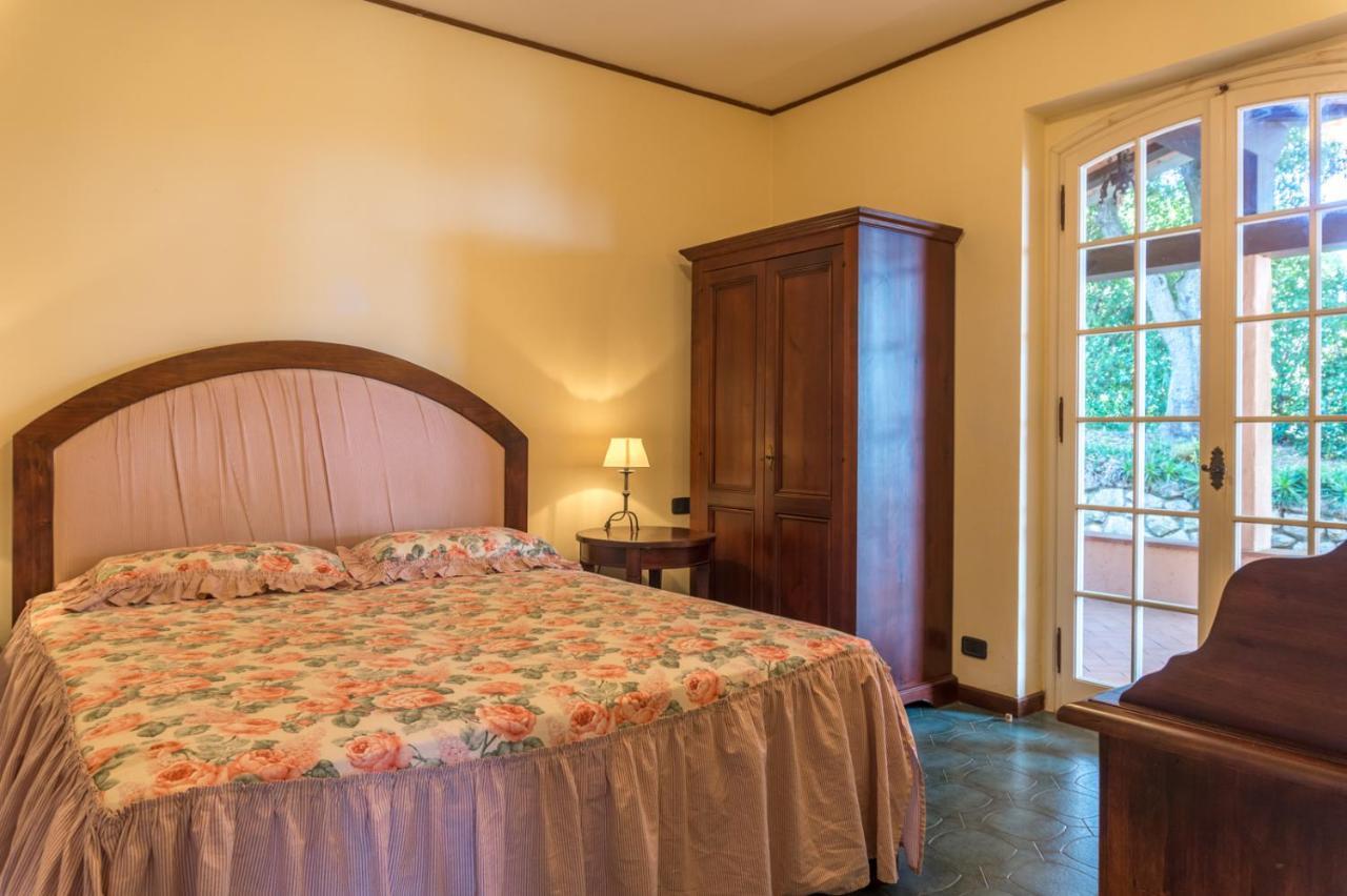 Aparthotel La Chiusa Di Rio Rio dellʼElba Zewnętrze zdjęcie