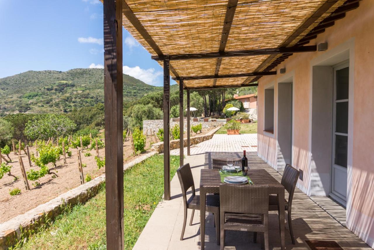 Aparthotel La Chiusa Di Rio Rio dellʼElba Zewnętrze zdjęcie